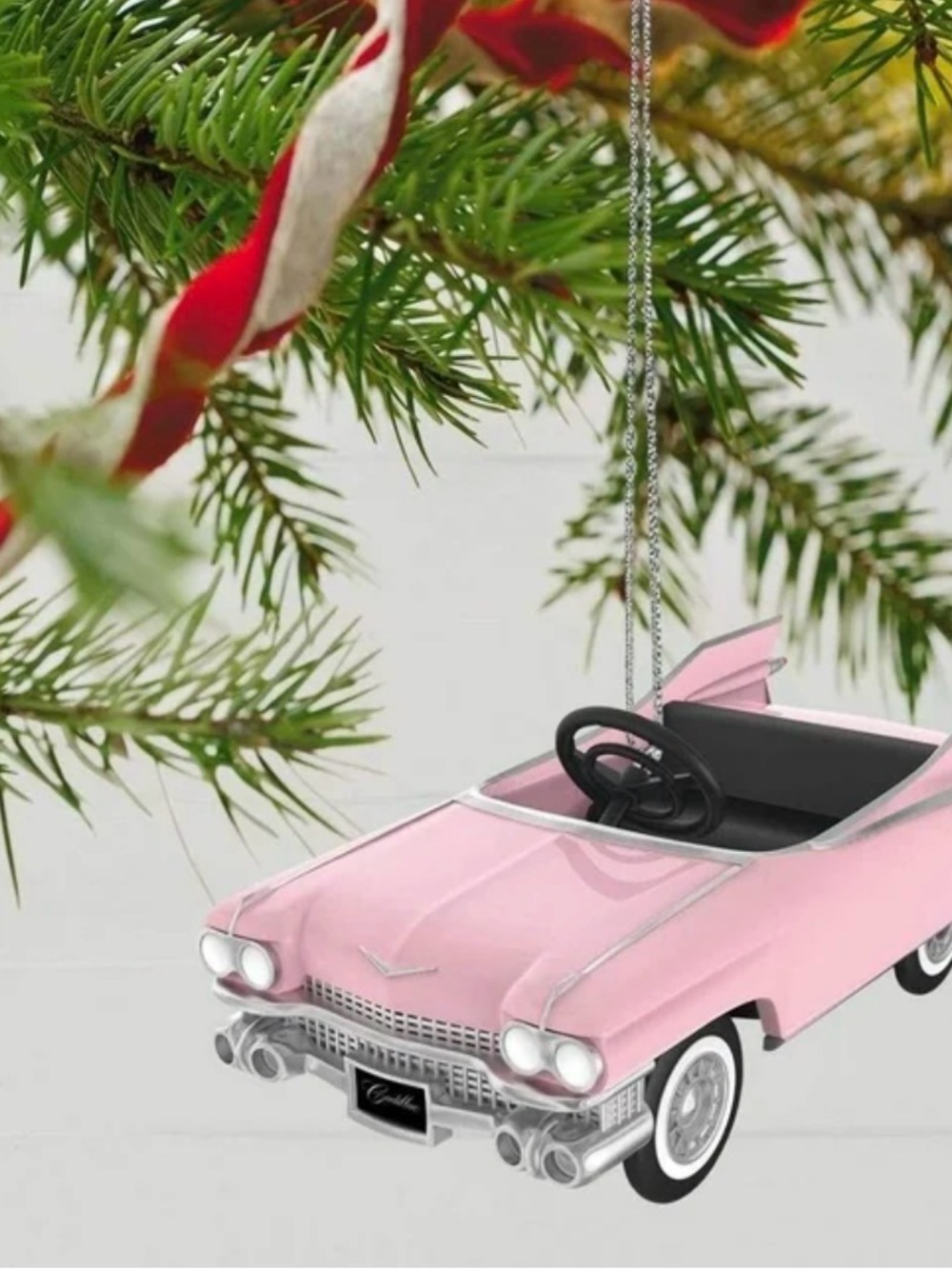 Hallmark keepsake 1959 Cadillac eldorado Biarritz Christmas tree ornament w box